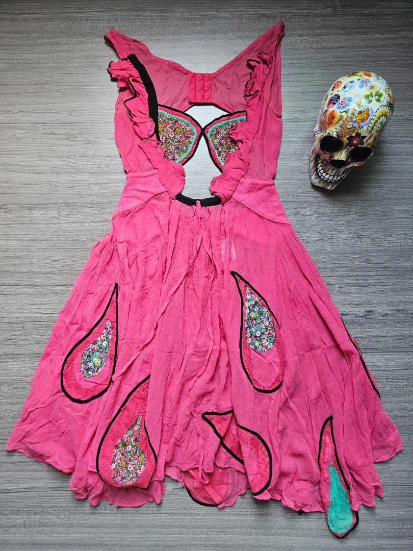 TSUMORI CHISATO Hot pink Fairy Cutout Y2K Dress S-M, Women's Fashion,  Dresses & Sets, Dresses on Carousell