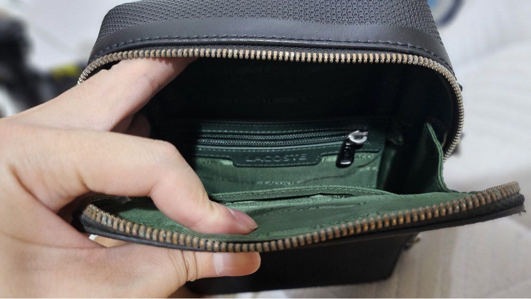 Unisex Chantaco Matte Stitched Leather Vertical Camera Bag, Fesyen