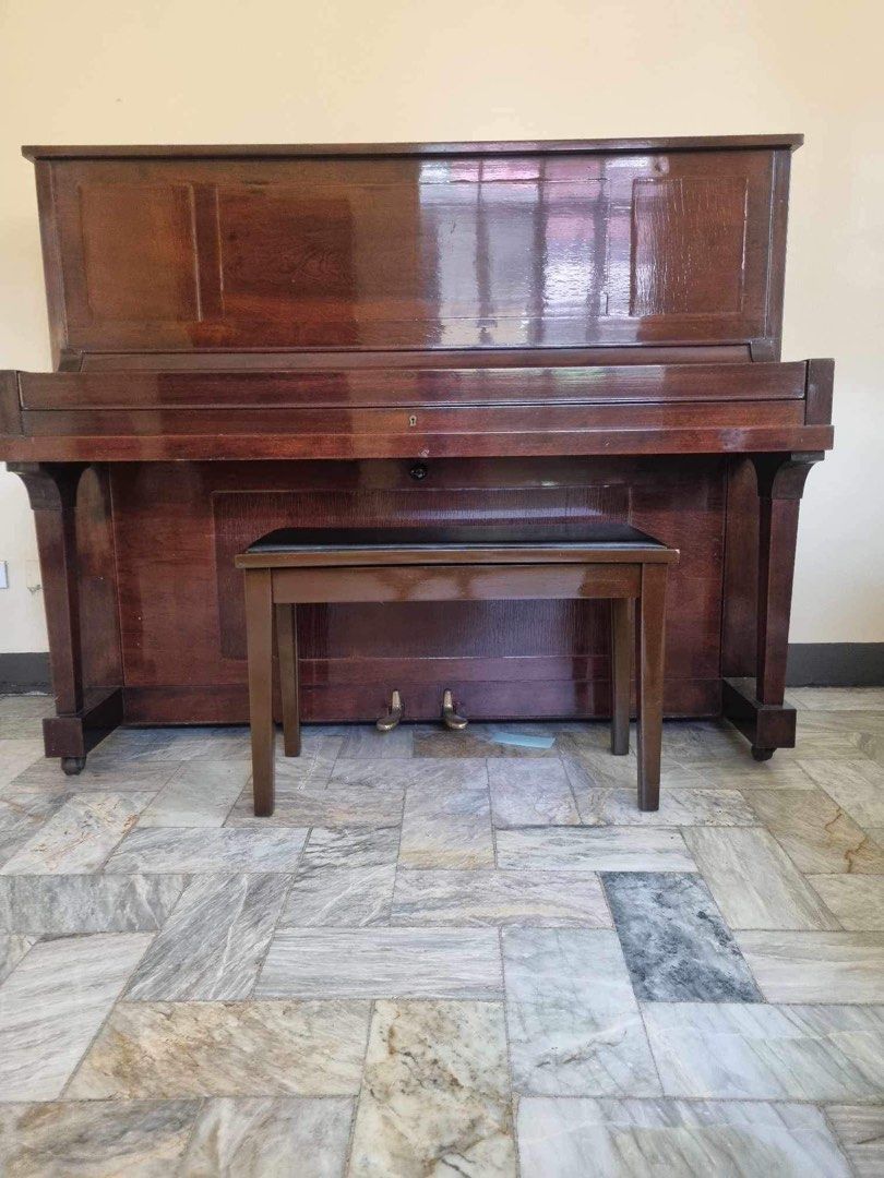 [USED] Yamaha Classical Piano (Category: Musical Instruments) located in Manila. Submitted by cristinayomsterz (Listing ID 1318509540, Image 2). Description: .