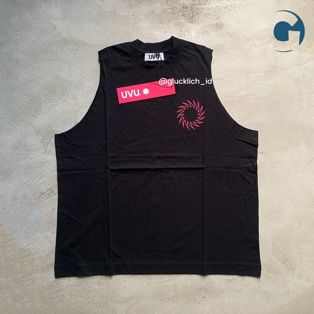 uvu club training club cut off Sサイズ UVU, Training Club Cut Off in Black/Pink, Fesyen Pria, Pakaian