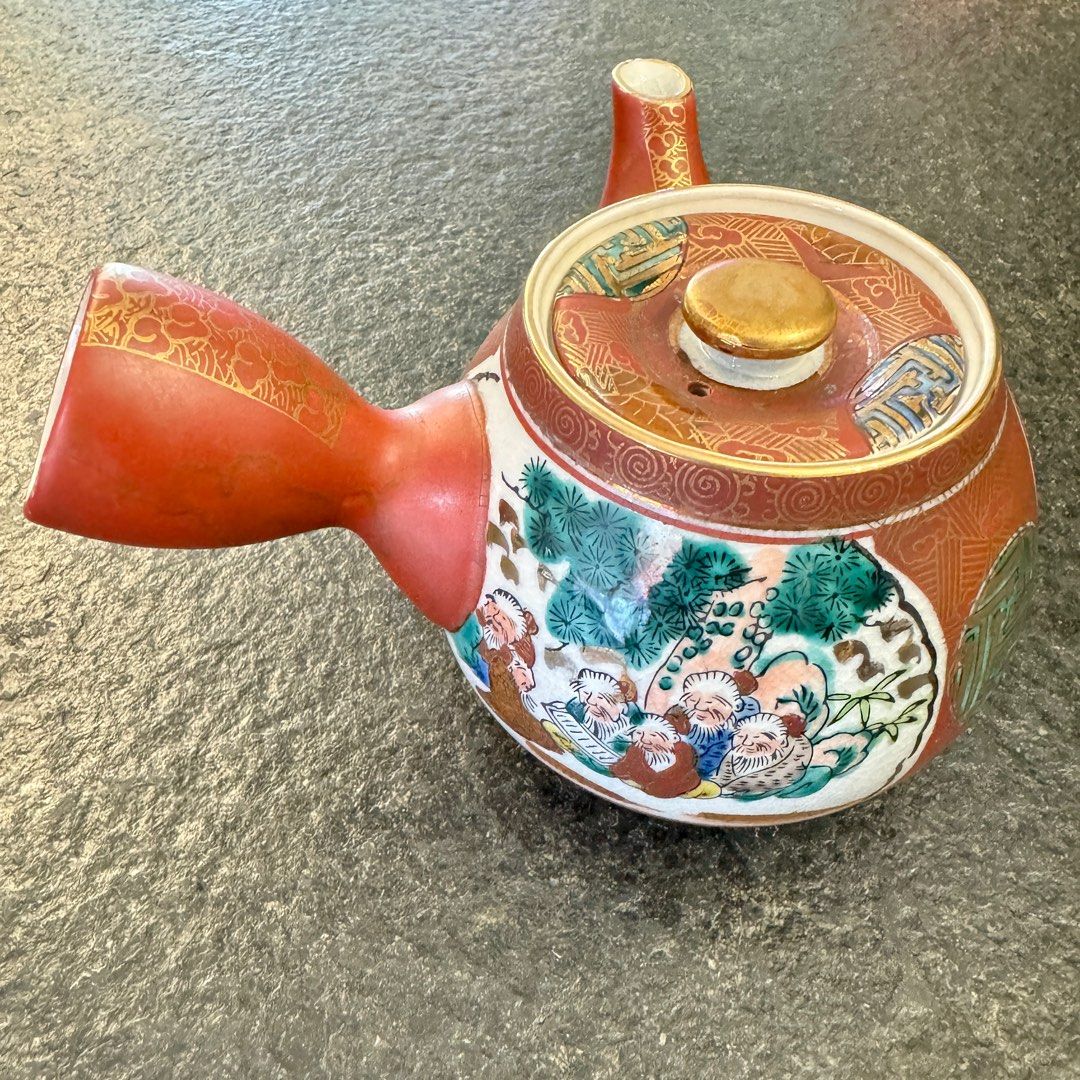 早春　飾り壺 大清乾隆年製 辰砂 花器 花瓶 飾り壺 大振り 時代 古玩 旧家 蔵出 骨董