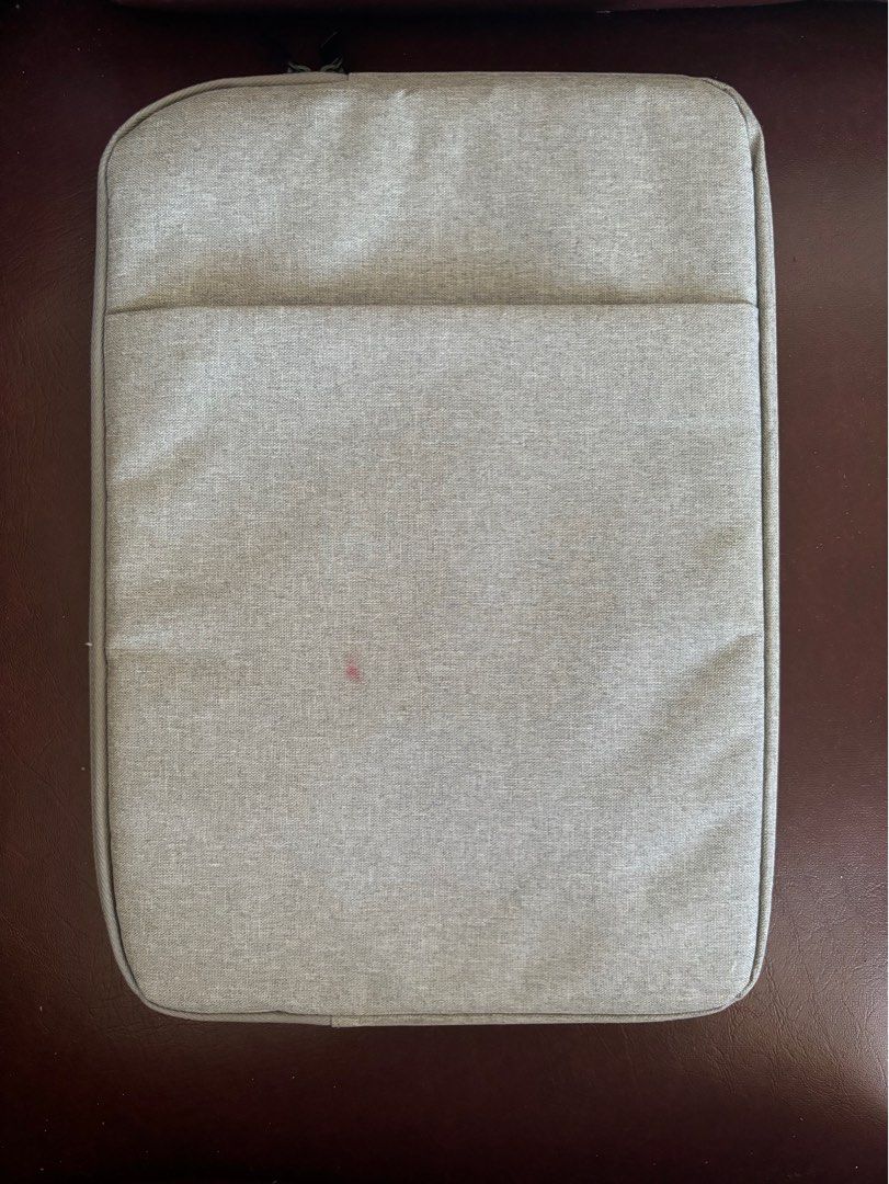 13-inch Laptop Case (waterproof) (Category: Laptop Bags & Sleeves) located in Paranaque City. Submitted by personal.shelf (Listing ID 1318661244, Image 1). Description: Has a small red stain on front exterior from crayon .