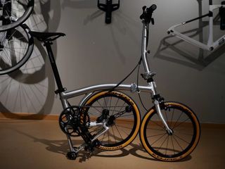 （分類：）位於 。 由 trendybike 提交（商品編號 1318705552，圖片 1）。簡介： 。