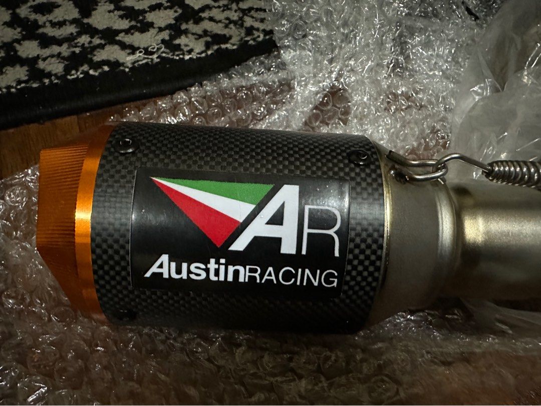 Austin racing exhaust for ktm duke 200v2, Motorbikes on Carousell