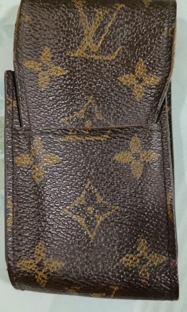 Sale!!! Authentic LV Cigar Pouch (Category: Luxury Bags & Wallets) located in Romblon. Submitted by migustyles (Listing ID 1318791717, Image 1). Description: LV Cigar Case Pouch authentic vintage coded in good condition.