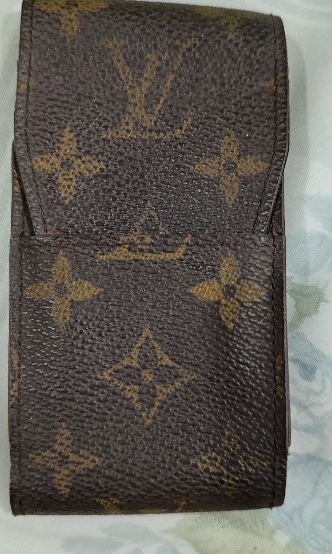 Sale!!! Authentic LV Cigar Pouch (Category: Luxury Bags & Wallets) located in Romblon. Submitted by migustyles (Listing ID 1318791925, Image 1). Description: LV Cigar Case Pouch authentic vintage coded in good condition.