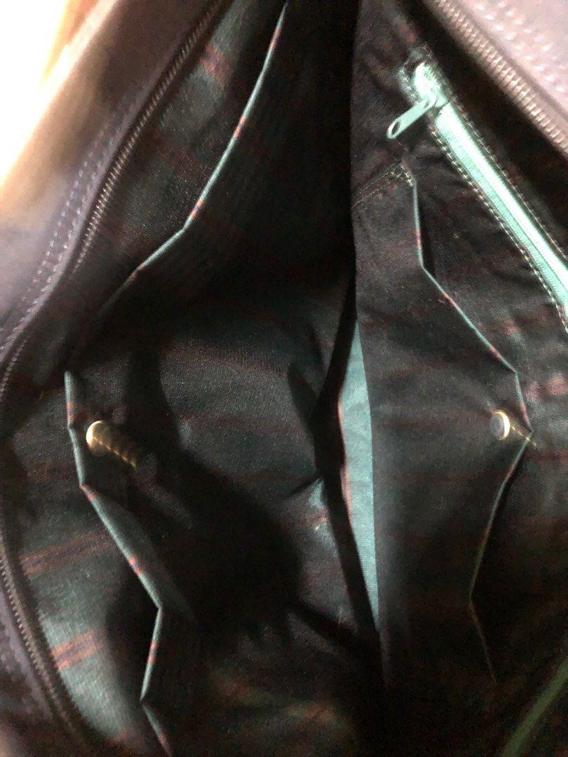 Authentic Via della Spiga laptop/document/business bag (Category: Luxury Bags & Wallets) located in Los Banos. Submitted by profemy (Listing ID 1318707260, Image 3). Description: beautiful authentic Via della Spiga Lavoro business/laptop bag. 48 cm at the widest point; 32 cm in height,13 inches bottom width The body is made of suede-like materual; flap is leather-like. inside are two large slip pockets on both sides and a zipped p0cket. The insid