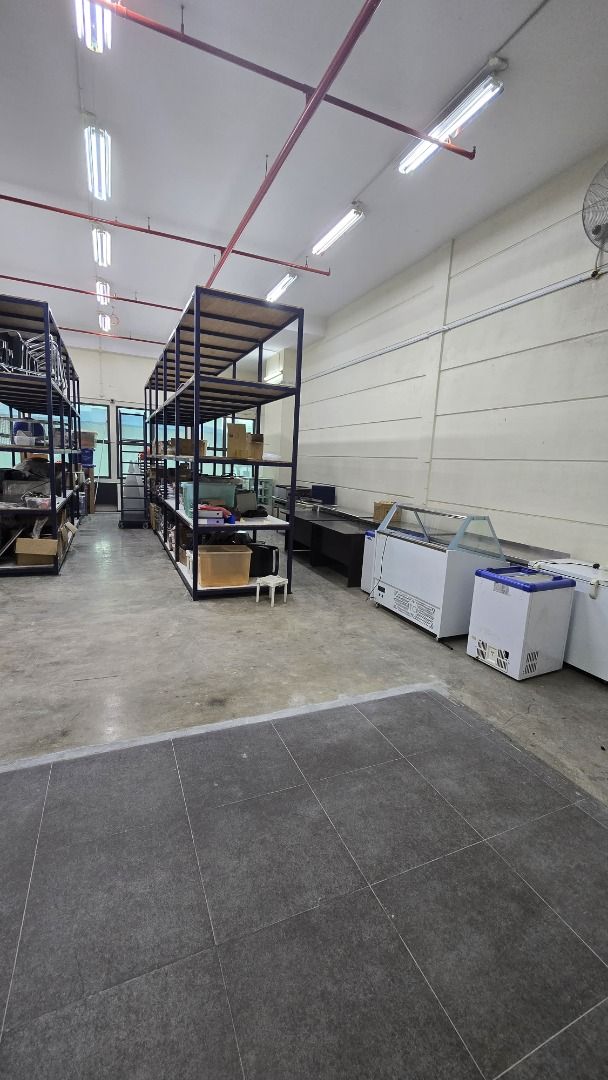 B1 Light Industrial for Office/Warehouse for Sale!63225676837891111