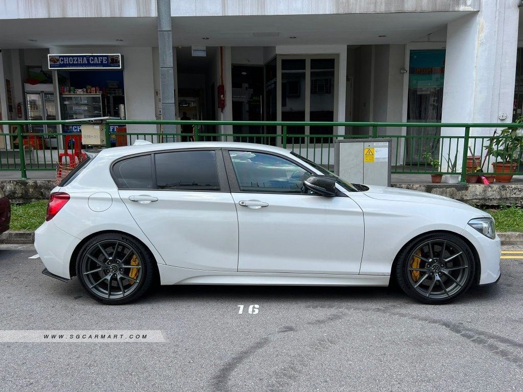 BMW 1 Series Hatchback 116i Auto (Category: Used Cars) located in Singapore. Submitted by clubnlnety3 (Listing ID 1318649895, Image 2). Description: MHD stage 2, XHP stage 3, Bastuck exhaust LTA legal, M rims and steering, 6 Port Callipers Ap Racing front 4 Port callipers Ap Racing Rear PS5 tire, CarPlay head unit w reverse cam, full service records. Come and view , feel the car .. hear the exhaust and then decide :) .