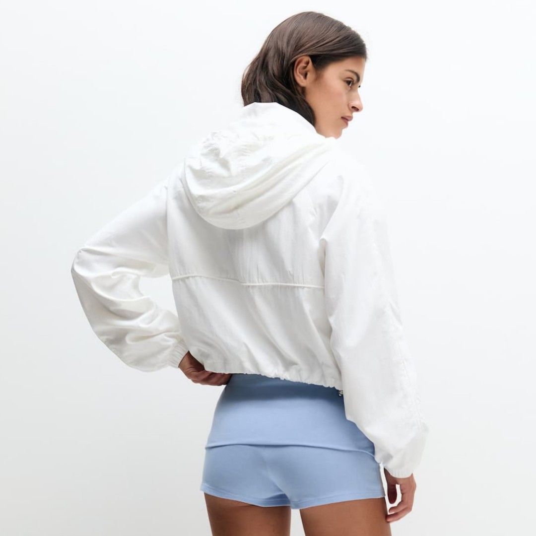 (BNTW) Basic Lightweight Cropped Jacket (Category: Coats, Jackets and Outerwear) located in Singapore. Submitted by seventheleven (Listing ID 1318777480, Image 3). Description: Basic lightweight boxy-fit cropped jacket with side pockets, a hood and zip fastening 100% polyester Bought it online and selected the wrong colour by accident.