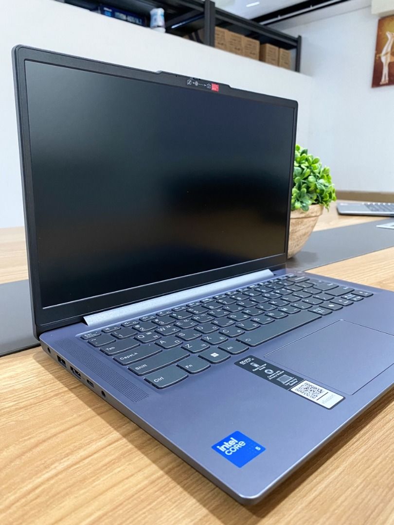 BRAND NEW LENOVO LAPTOP (Category: Laptops & Notebooks) located in Manila. Submitted by crisantow (Listing ID 1318631238, Image 2). Description: ▶️Lenovo Ideapad Slim 3 14IRU9 ▪️Intel Core 5 120U ▪️16GB DDR4 Memory ▪️512GB SSD ▪️14" FHD ▪️Windows 11 Pro ▪️Intel UHD Graphics 💸31,500 .