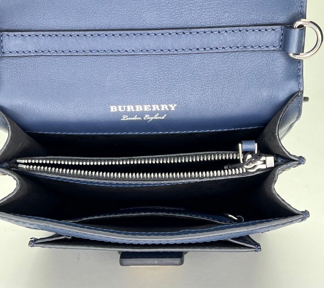 Burberry dk88 wallet discount