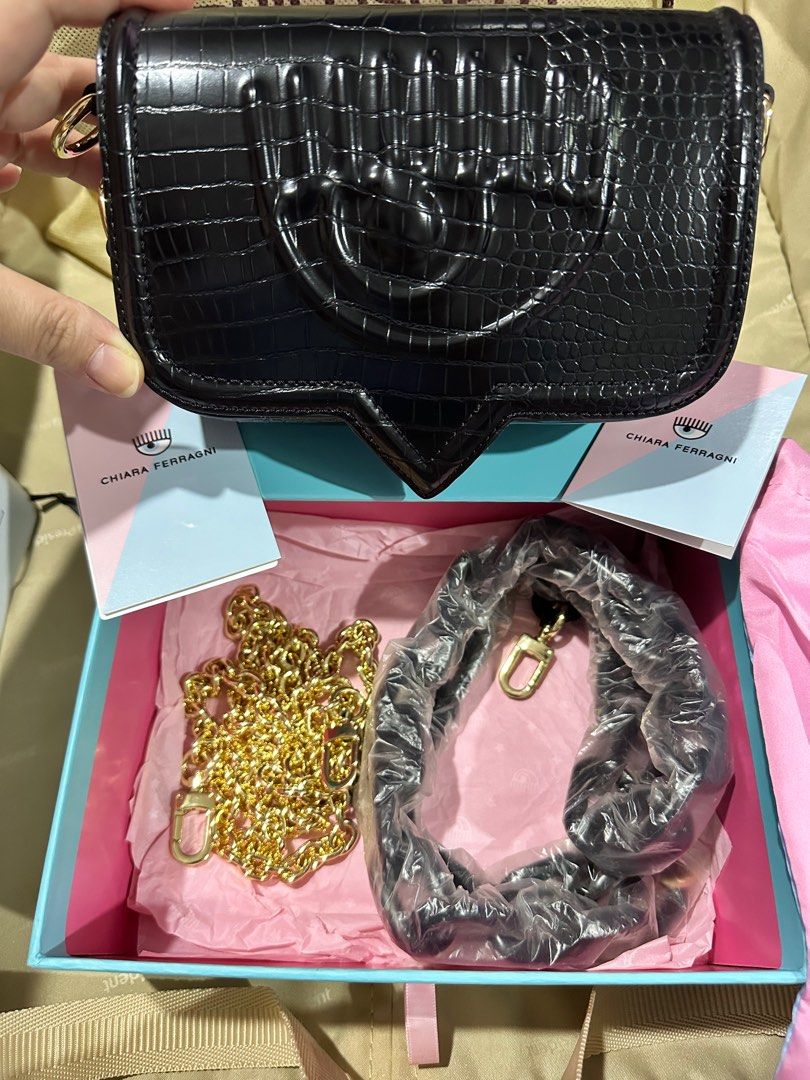 Chiara ferragni eyelike bag hotsell