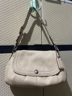 (Kategori: ) berada di . Dikirim oleh preloved.snoopy (ID iklan 1318741907, Gambar 1). Deskripsi: .