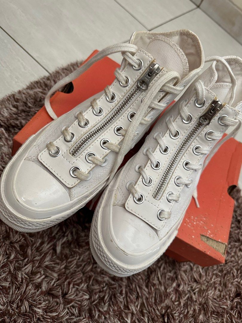 Converse 38.5 zip top
