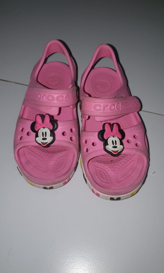 Crocs for kids (Category: Babies & Kids Fashion) located in Quezon City. Submitted by vertow (Listing ID 1318628006, Image 1). Description: Decluttering Sale. Preloved Crocs for kids 9/10 condition needs wash Size C12.