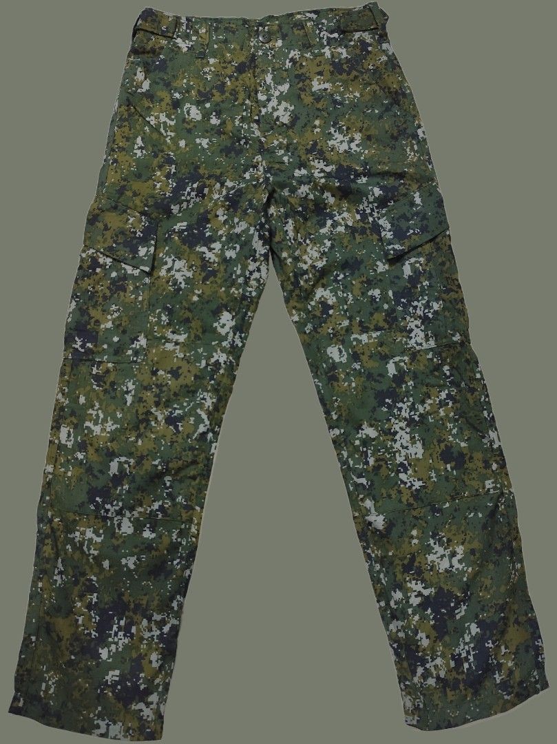 (destok) taiwan army w29 31 Men #39 s Fashion Bottoms Trousers on Carousell