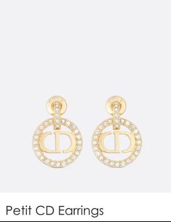 (Category: ) located in . Submitted by shoppingohsolove (Listing ID 1318646975, Image 1). Description: .