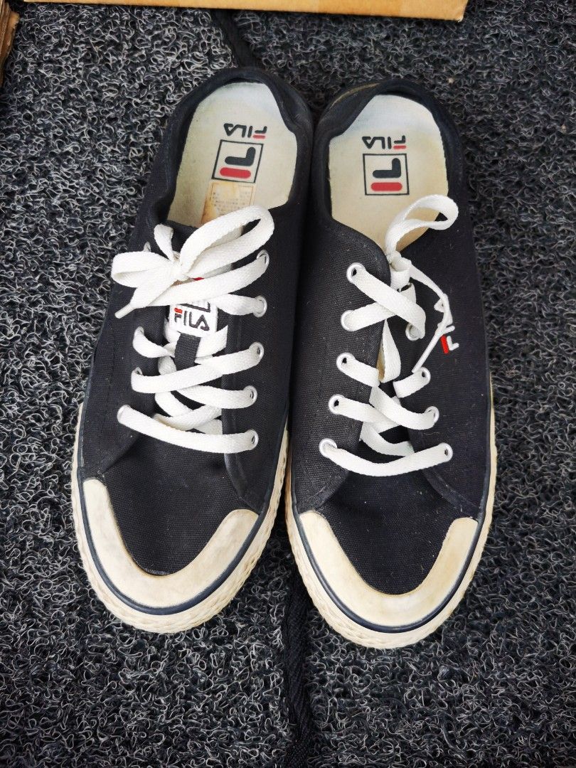 Fila kicks mule sales