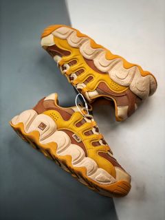 (Category: ) located in . Submitted by lovely_shoes (Listing ID 1318757919, Image 1). Description: .