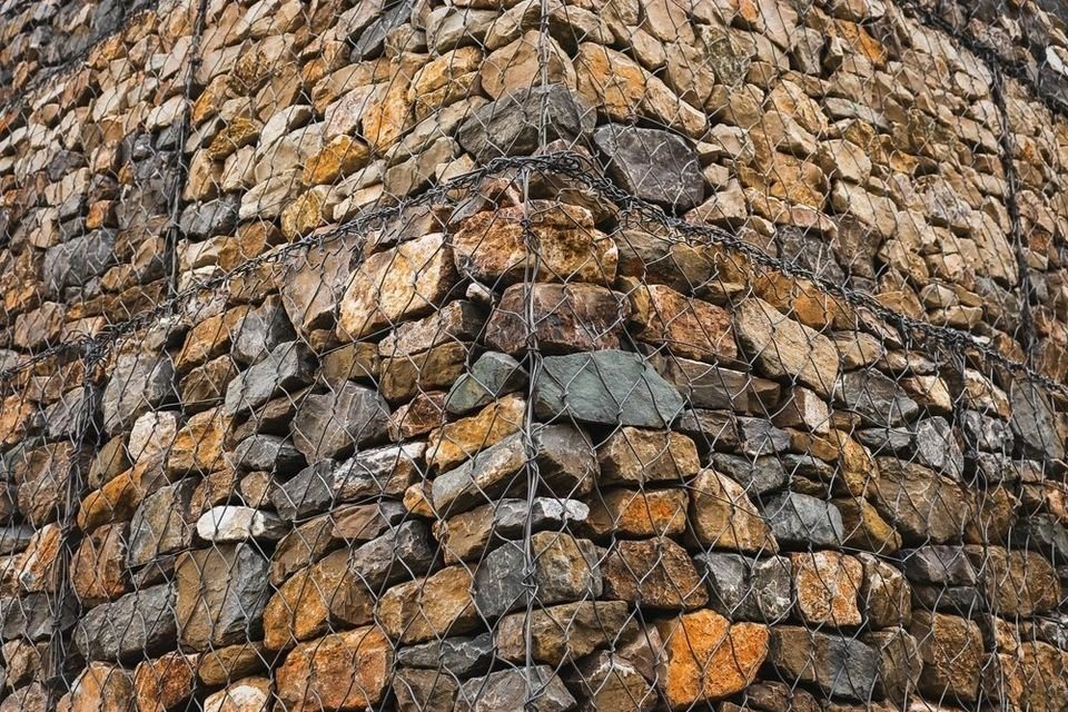 Gabion Wire / Woven Wire Mesh / Steel Matting Wire and Barb Wire ...