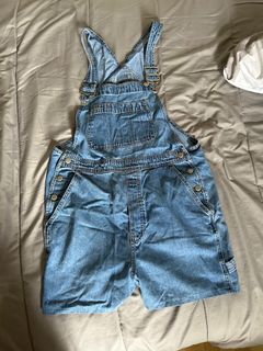 (Category: ) located in . Submitted by bobajuice (Listing ID 1318700557, Image 1). Description: .
