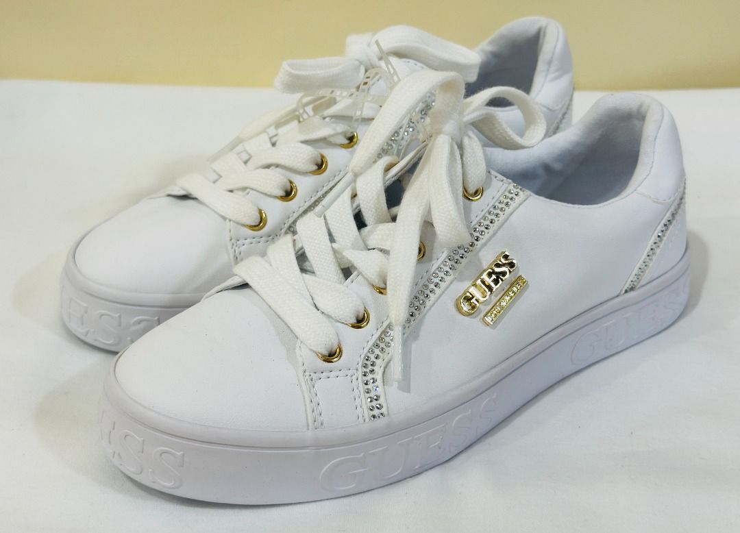 GUESS ABUZZ3 WOMEN S GOLD LOGO WHITE LEATHER SNEAKERS SHOES 5.5 35.5 36 Women s Fashion Footwear Sneakers on Carousell