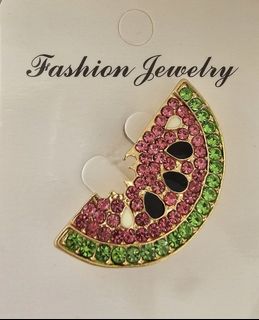 (Category: ) located in . Submitted by beads_bracelet (Listing ID 1315935095, Image 1). Description: .