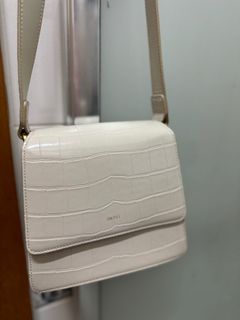 （分類：）位於 。 由 lanlanc9 提交（商品編號 1318722556，圖片 1）。簡介： 。