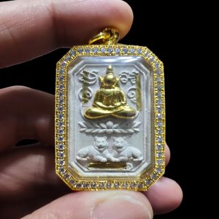 （分類：）位於 。 由 rpta.amulet 提交（商品編號 1318770117，圖片 1）。簡介： 。