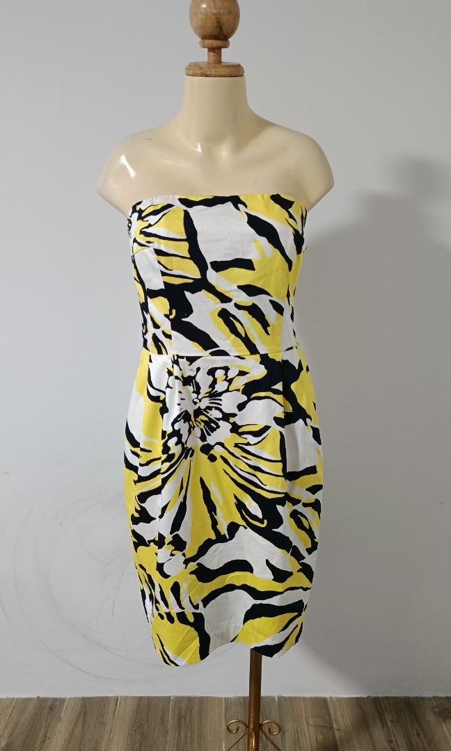 M Express Design Studio Dress Women s Fashion Dresses Sets Dresses on Carousell