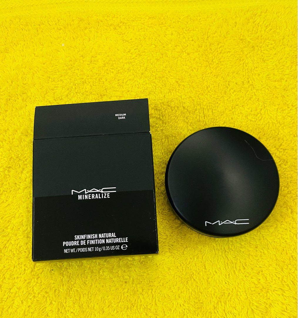 MINERALIZE SKINFINISH NATURAL (Category: Makeup) located in Manila. Submitted by luxeclassyshop (Listing ID 1318697948, Image 3). Description: Mac MINERALIZE SKINFINISH NATURAL 10ML SHADE MEDUIM DARK 10g .