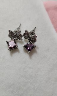 (Category: ) located in . Submitted by yashini05 (Listing ID 1318766026, Image 1). Description: .