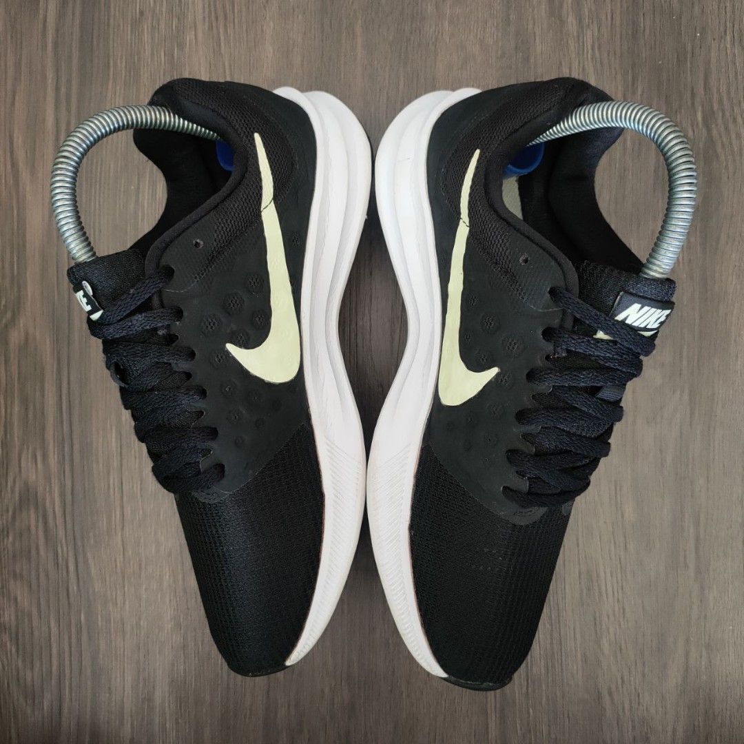 nike downshifter 7 green