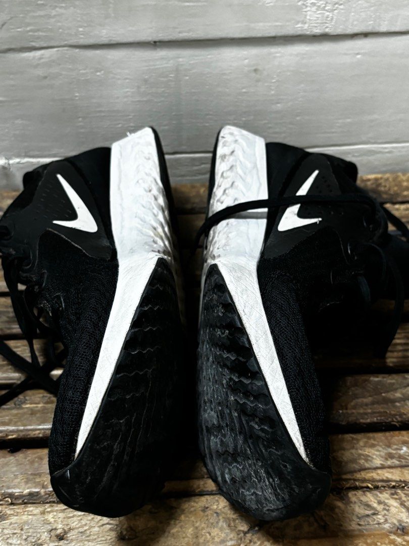 Nike Legend React (Category: Sneakers) located in Cavite. Submitted by kleaningoutmykloset (Listing ID 1318721831, Image 3). Description: Selling my Nike Legend React Size 12 US RFS di na nagagamit Negotiable Used sa gym only.