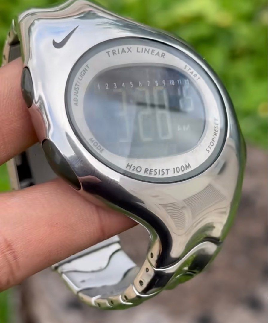 Nike triax digital watch hot sale