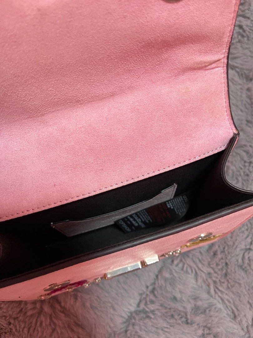 Original Top Shop Pink Suede Purse (Category: Shoulder Bags) located in Manila. Submitted by closetdeclutter08 (Listing ID 1318674301, Image 3). Description: Pretty details, just one of the studs fell off but it’s not noticeable ◡̈ .