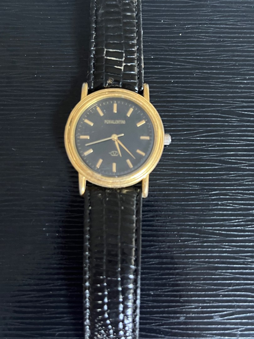 Per Valentino FREE WITH MINIMUM PURCHASE FROM MY SHOP Men s Fashion Watches Accessories Watches on Carousell