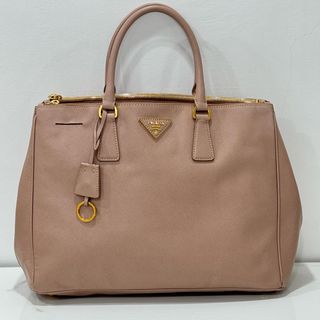 (Category: ) located in . Submitted by luvluxe.mnl (Listing ID 1318674673, Image 1). Description: .