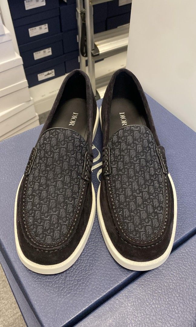 Pre order dior loafers (Category: Sneakers & Footwear) located in Las Pinas. Submitted by glamdustph (Listing ID 1318724317, Image 2). Description: STAFF SALE 💯 authentic eu41 at least 15k dp 3-4 weeks eda via air cargo plus loc sf Thank you.