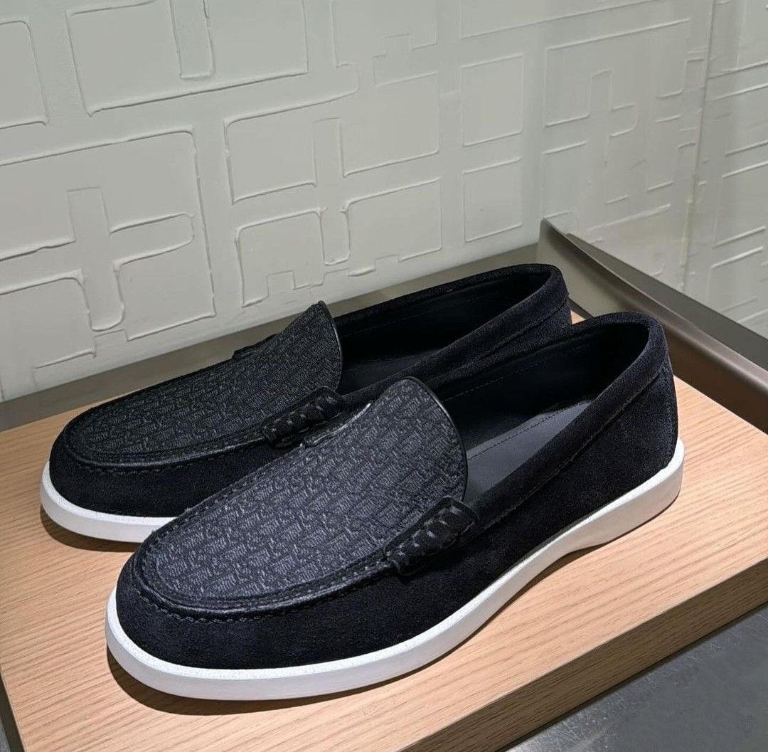 Pre order dior loafers (Category: Sneakers & Footwear) located in Las Pinas. Submitted by glamdustph (Listing ID 1318724317, Image 1). Description: STAFF SALE 💯 authentic eu41 at least 15k dp 3-4 weeks eda via air cargo plus loc sf Thank you.