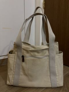 (Category: ) located in . Submitted by seoul (Listing ID 1318634880, Image 1). Description: .