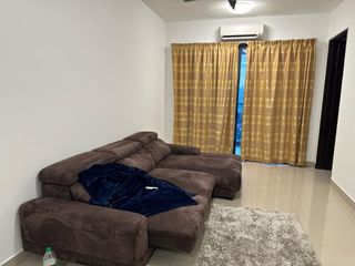 (Category: ) located in . Submitted by ashrafaiza (Listing ID 1318689696, Image 1). Description: .