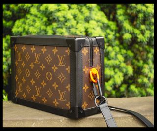 Louis vuitton virgil trunk shop
