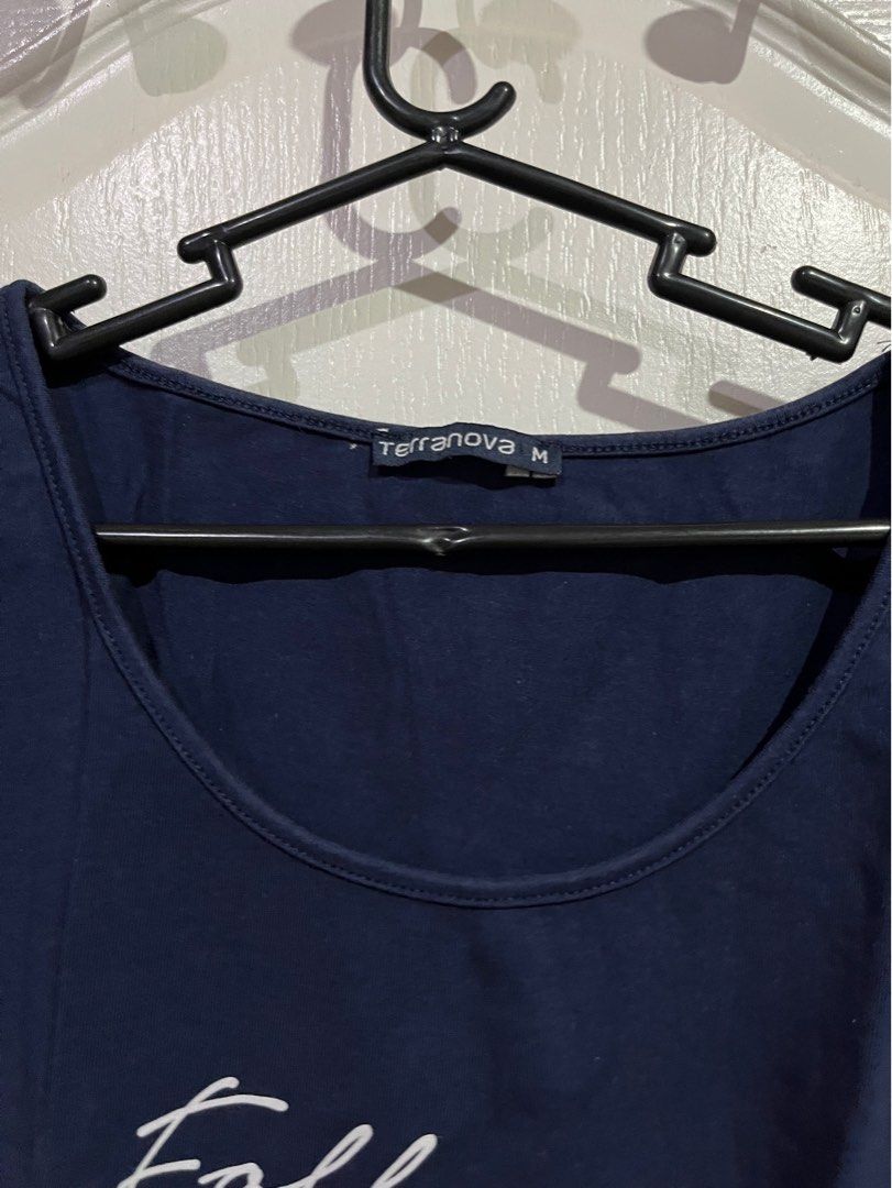 TERRANOVA Navy Blue Crop Top (Category: Shirts) located in Cagayan de Oro. Submitted by dollydeclutter (Listing ID 1318773292, Image 3). Description: TERRANOVA Navy Blue Crop Top SIZE: Medium MOP: GCash, BDO Bank Transfer RFS: Declutter PM for more Inquiries ♡.