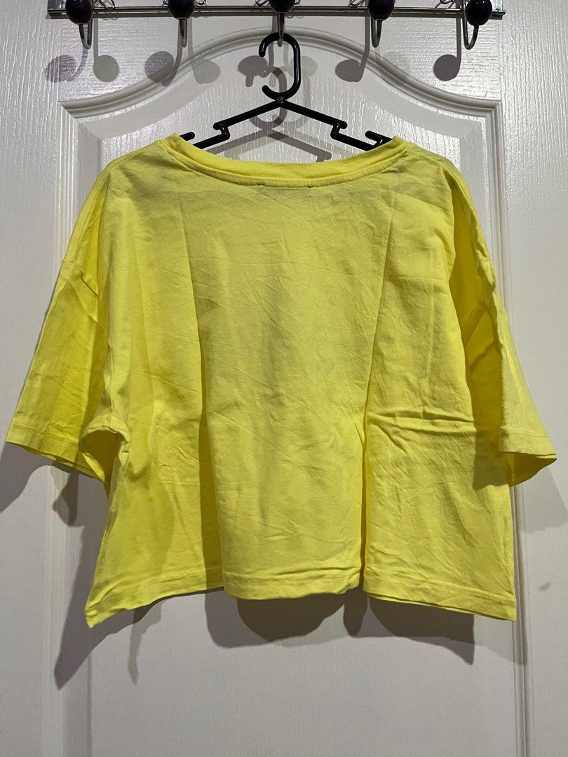 TERRANOVA Yellow Cropped Top (Category: Shirts) located in Cagayan de Oro. Submitted by dollydeclutter (Listing ID 1318771138, Image 2). Description: TERRANOVA Yellow Cropped Top SIZE: Medium MOP: GCash, BDO Bank Transfer RFS: Declutter PM for more Inquiries ♡.