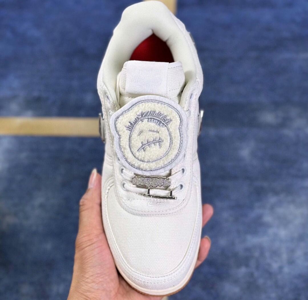 Travis Scott x Nike Air Force 1 Carousell
