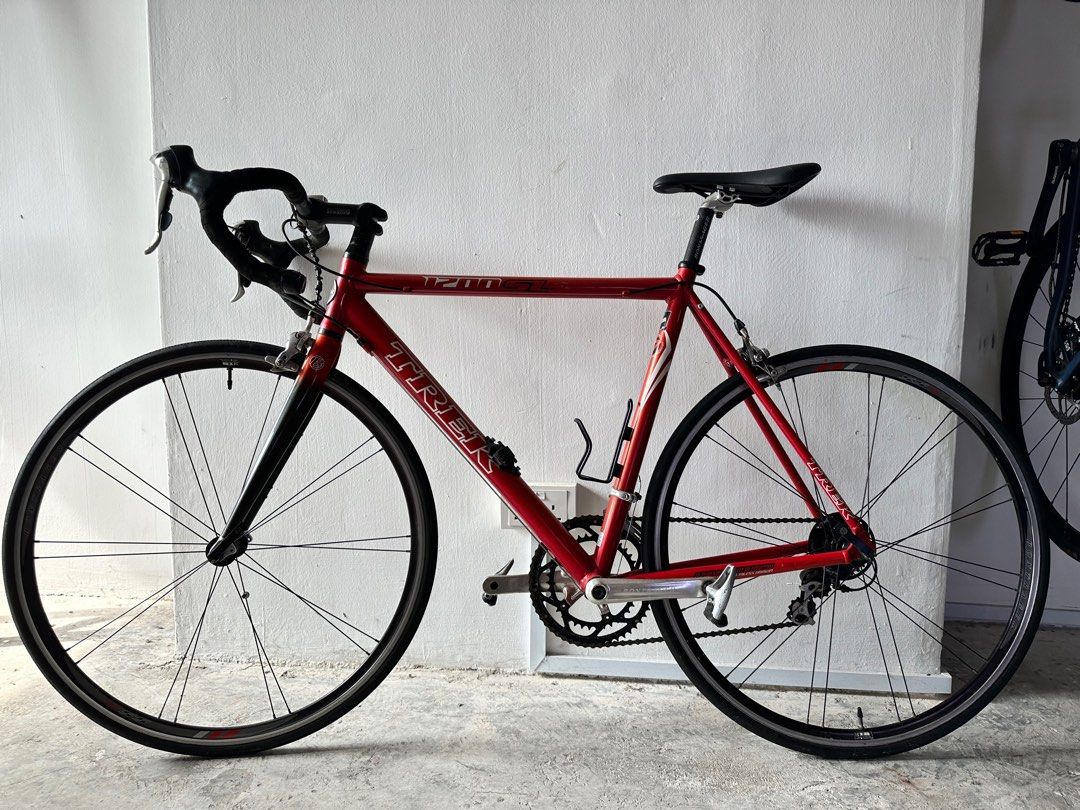 Trek 1200 SL lightweight Aluminium Road Bike Size L Sports Equipment Bicycles Parts Bicycles on Carousell
