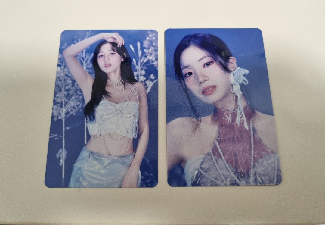 WTT/WTS] Twice Dive Album Photocard, Toys & Collectibles, Fan