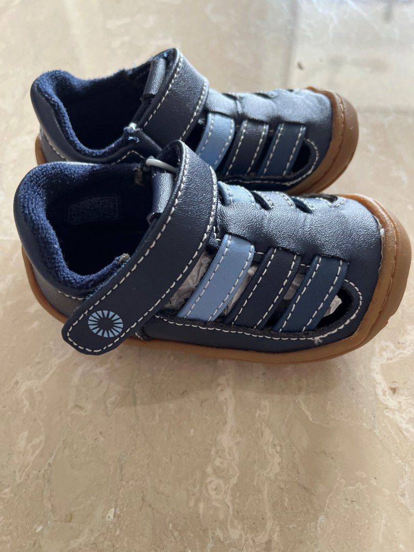 Ugg santore sandals on sale